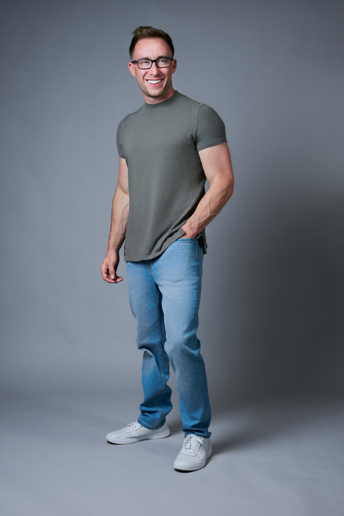 Bradley Paynter — Cincinnati actor headshot by K Dalton